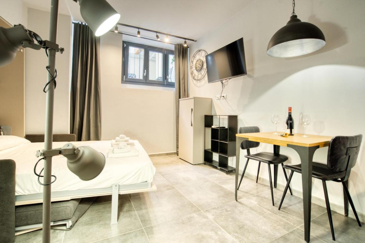 Ferienwohnung Italianflat - L'Angolo Dei Navigli Mailand Exterior foto